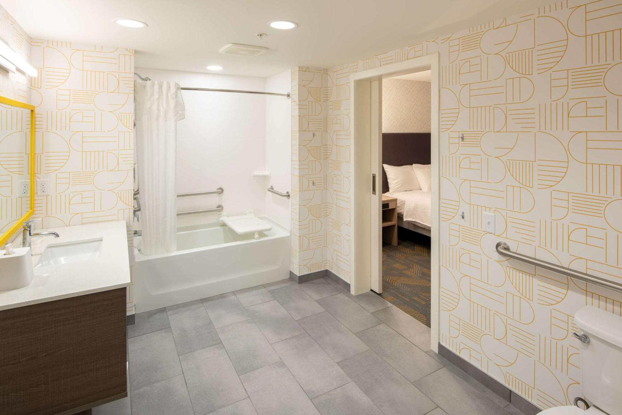 Home2 Suites By Hilton East Haven New Haven Esterno foto